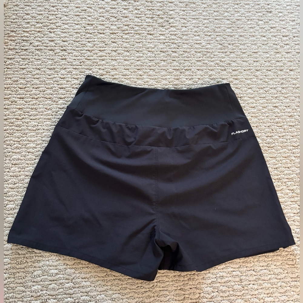 The North Face Girls Athletic Black Shorts XL 14/16 - Picture 3 of 4